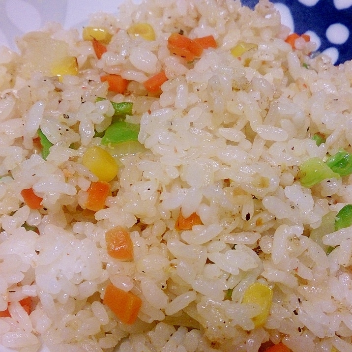 冷やご飯でカニピラフ風 炊き込まなずに楽々 レシピ 作り方 By ぼーずの母ちゃん 楽天レシピ 冷やご飯でカニピラフ風 炊き込まなずに楽々 レシピ 作り方 By ぼーずの母ちゃん 楽天レシピ